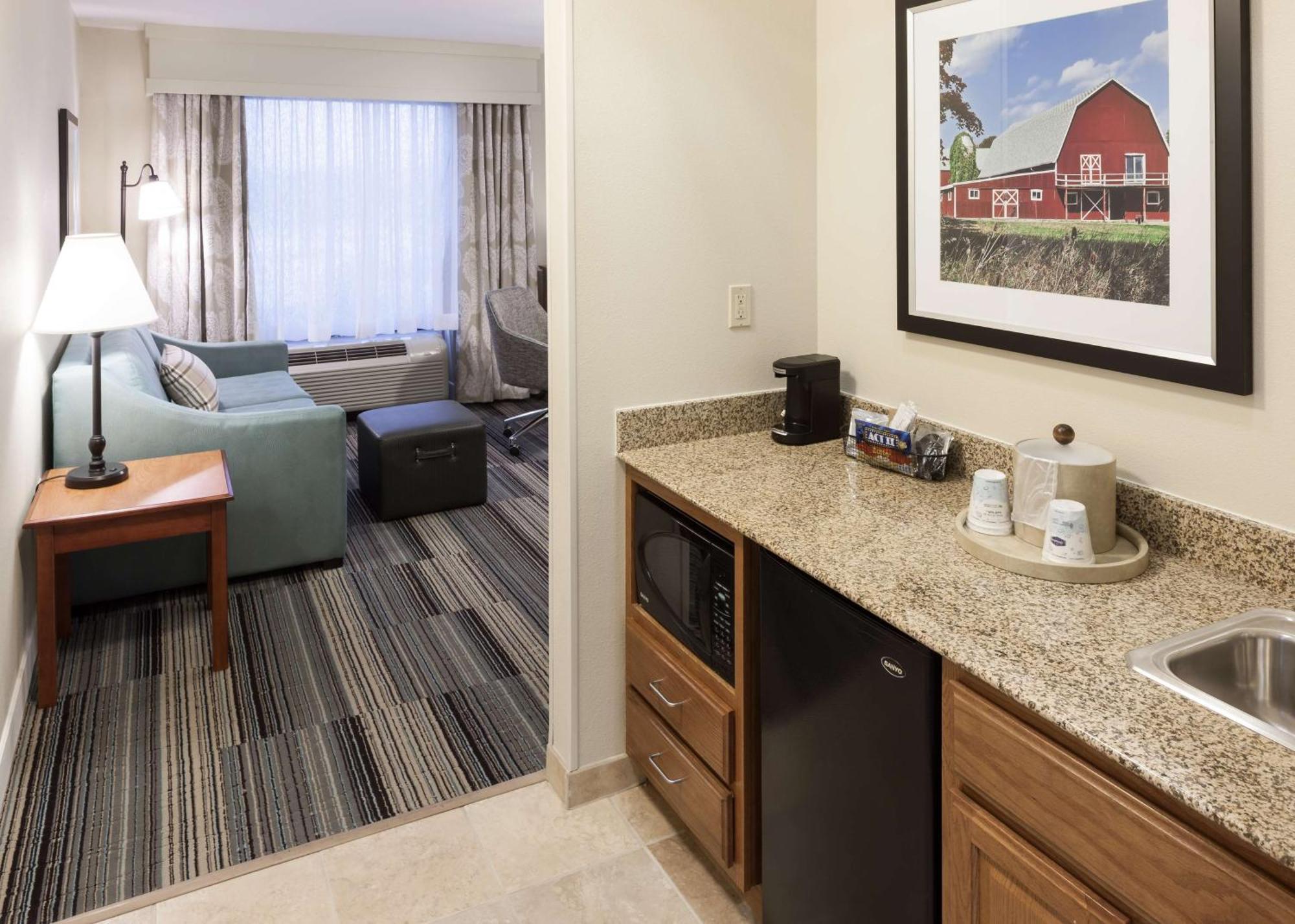 Hampton Inn & Suites Дейвънпорт Екстериор снимка